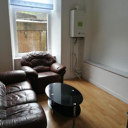 Budget Double Bedroom Near Glasgow City Centre And West End المظهر الخارجي الصورة